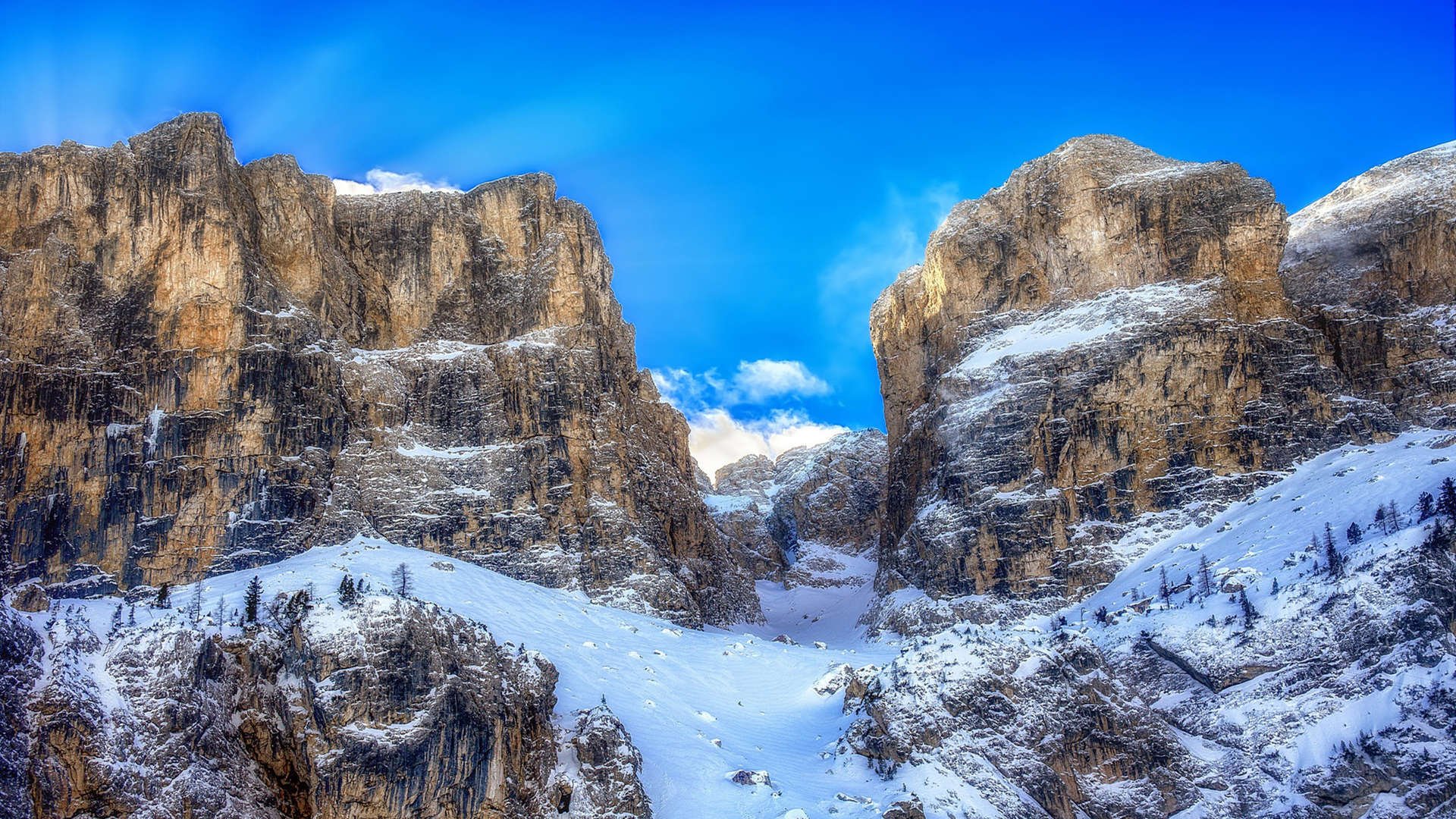 保罗的F1式驱动，太阳以火力压制快船，揭幕战接管艺术