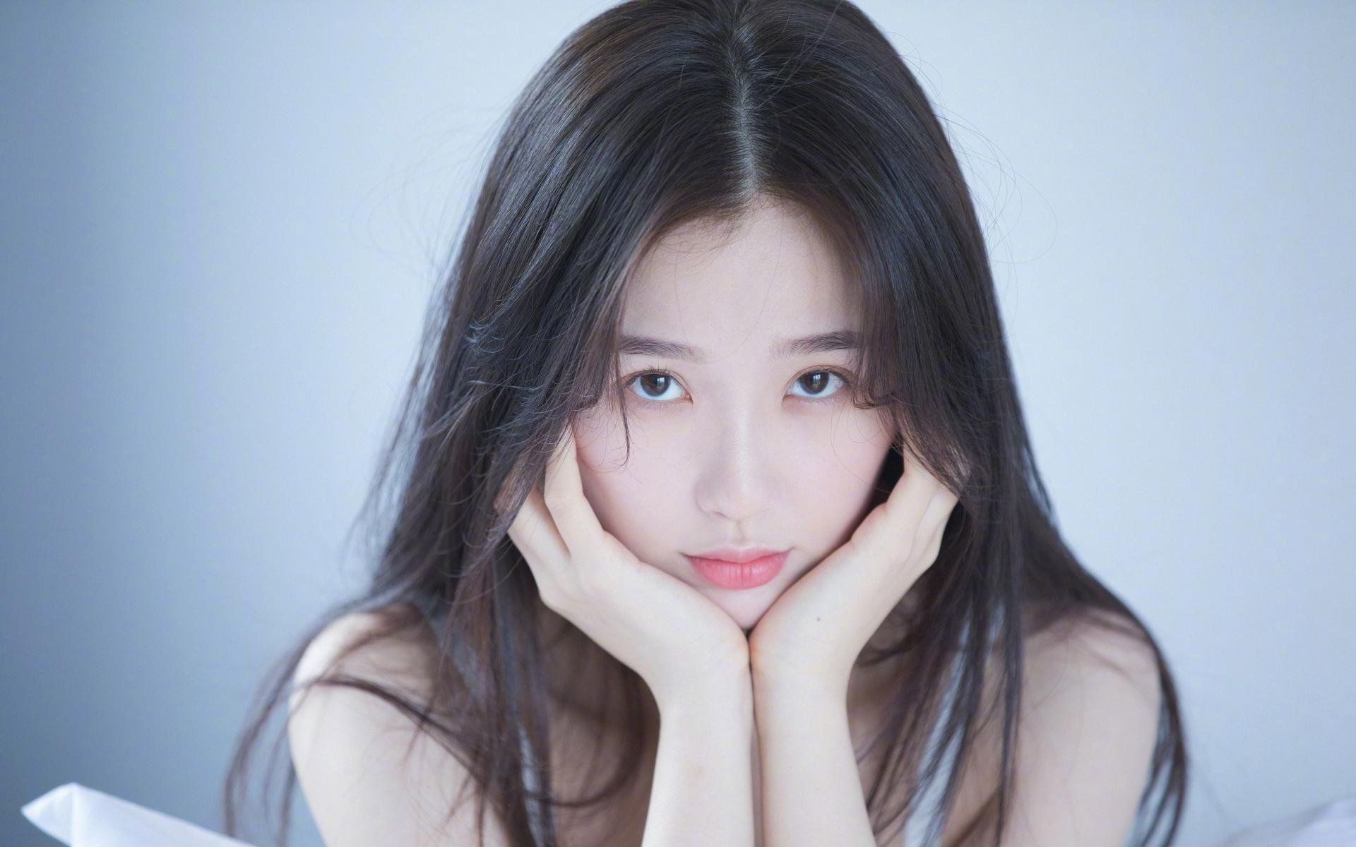 中亚白狼啸天—2026世界杯阿方索·戴维斯一秒破防,乌兹别克斯坦碾压罗马尼亚的唯一性史诗